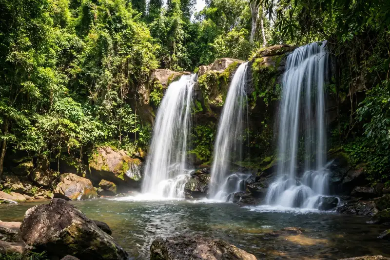Le Sanctuaire Sacré — cascades de Phnom Kulen